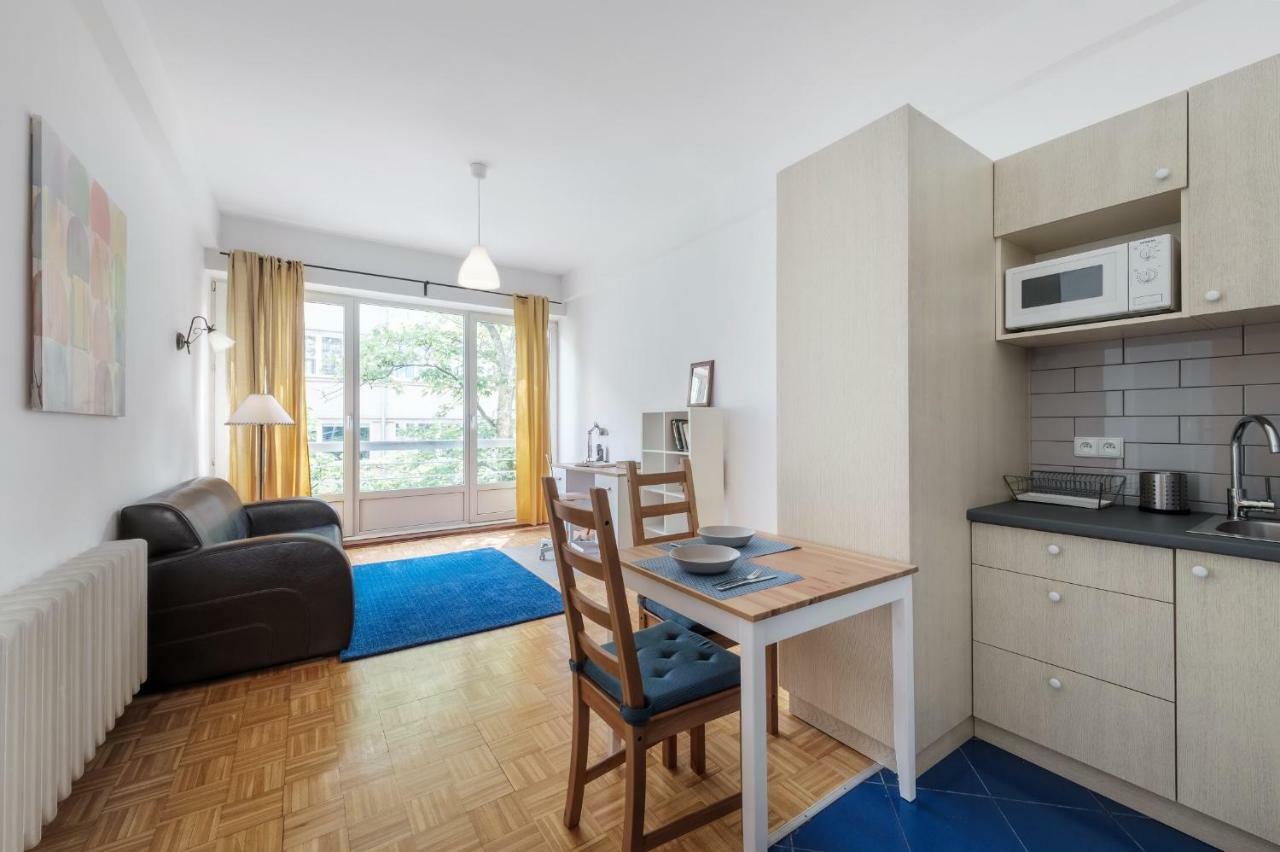 Friends Avenue Apartment Варшава Экстерьер фото